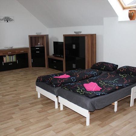 Apartman Rapotin, Jesenicka 296, 3Km Od Termalniho Parku Velke Losiny Kültér fotó